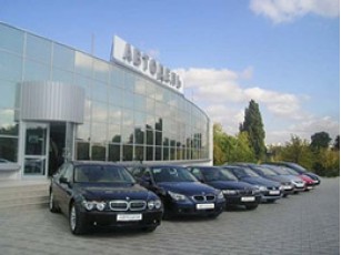 Україна купує автомобілів в 3,5 рази більше, ніж продає 