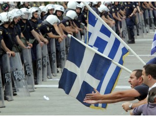 Влада Греції пообіцяла подолати кризу за два роки