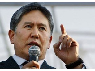 Новий президент Киргизії хоче закрити авіабазу США