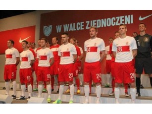 Збірна Польщі представила форму на Євро-2012