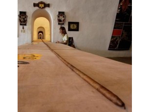 Кубинець виготовив сигару довжиною більше 80 метрів