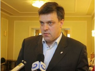 Олега Тягнибока викликають на допит у справі щодо подій 27 квітня 2010 року під Верховною Радою