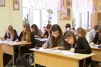 В Україні почали забороняти шкільні побори