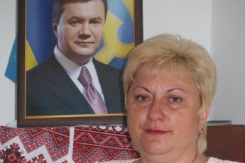 Скандальна голова Горохівської РДА намагається перешкодити захисту української мови?