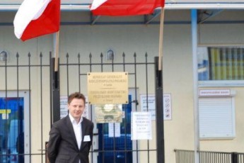 Консульство Польщі у Луцьку через скандал з візами закрилось до понеділка