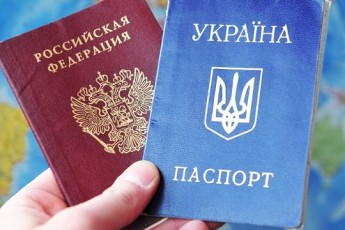 Як кримська «влада» змушує відмовлятися від українських паспортів