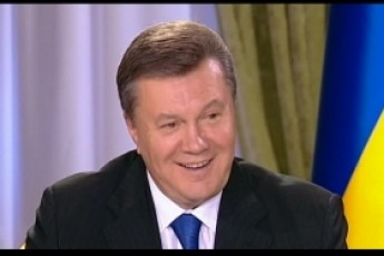 Янукович вночі таємно повернеться до Києва, - Жириновський