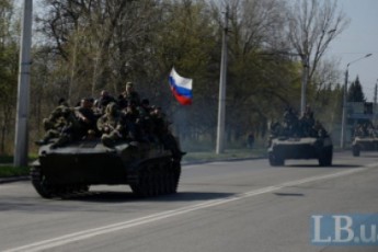 БТРи з російськими прапорами ввійшли в Краматорськ