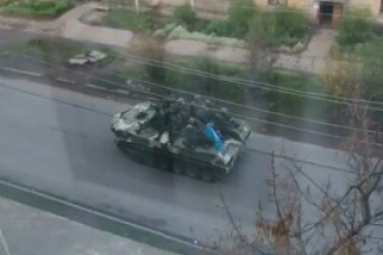Терористи влаштували погоню та стрілянину за українськими БМД