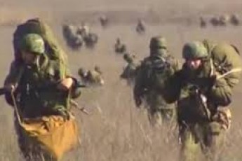Російська армія готова напасти на Україну, - Лавров