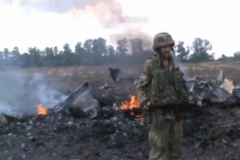 Терористи збили два українських літака ВІДЕО