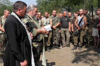 Волинські священики відвезли в зону АТО допомогу військовим