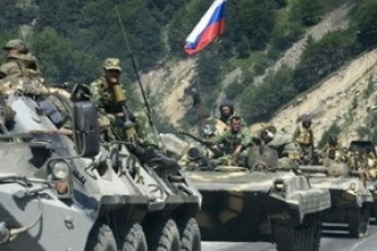 Росія стягнула до кордону 45 тисяч військових і обстрілює Україну з «Ураганів»