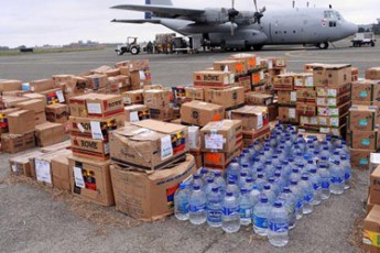 Польща відправила гуманітарну допомогу в Україну ВІДЕО