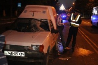 У Луцьку смертельна ДТП: чоловік помер у кареті швидкої