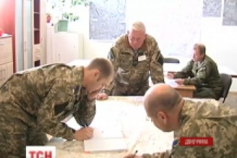 Військові України та РФ у Дебальцевому під обстрілами погоджують кордони буферної зони ВІДЕО