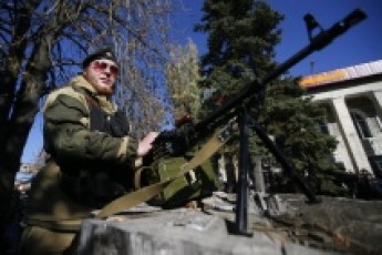 Терористи знову безжально трощать Кримське з «Градів», мінометів та гармат