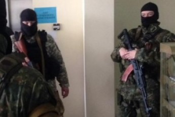 Озброєні молодики у камуфляжі викрали з лікарні Києва директора «Укрспирту»