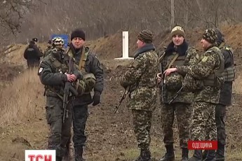 Нацгвардія почала патрулювати кордон України з самопроголошеним Придністров'ям ВІДЕО