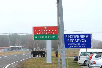 Білорусь посилено зміцнює кордон з Україною