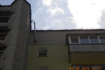 Будинок чи газова камера: багатоповерхівка в Нововолинську на межі біди ВІДЕО