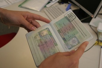 Рішення про скасування віз для українців вже прийняте - дипломат
