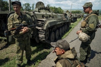 Договір про відведення озброєнь на Донбасі: реакція Києва і Москви