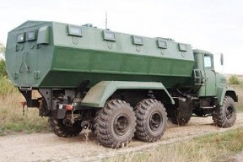 В Україні виготовили бронеавтомобіль з антимінним захистом. ФОТО