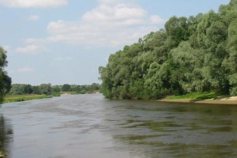 Через брак коштів на очищення річки Західний Буг, волинські землі «сповзають» до Польщі