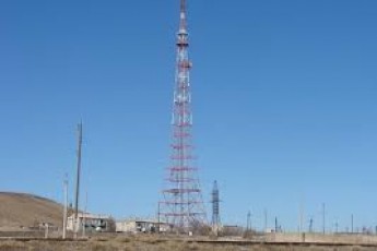 Шкідлива зона: лучани побоюються обвалу телекомунікаційної вежі