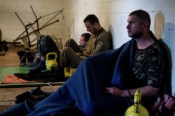 На Донбасі полоненим бійцям сил АТО загрожує розстріл