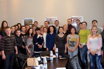 Молодіжні лідери з Луганщини ознайомилися з досвідом роботи Фонду «Тільки разом». ФОТО