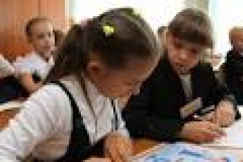 Уряд планує знову підвищити зарплату вчителям у 2018 році, – Лілія Гриневич