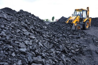 Польща більше не купуватиме вугілля з окупованого Донбасу