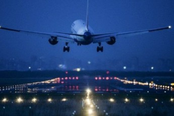 Іноземець, через якого екстрено посадити літак в Одесі, вимагає вибачень