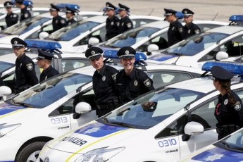 В Луцьку нові поліцейські з інших міст патрулюють чи жнивують?