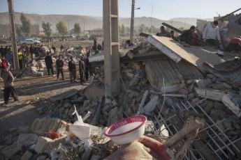 Через землетрус в Ірані поранені більше двох тисяч людей