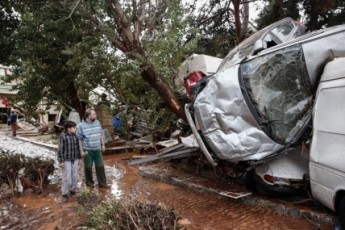 Через повінь поблизу Афін загинуло 15 осіб