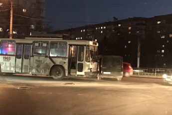 Потрійна ДТП на Київському майдані