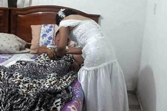 Медсестра втекла з власного весілля, щоб зробити укол пацієнтові (ФОТО)