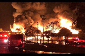 У мережі оприлюднили відео пекельної пожежі у Каліфорнії