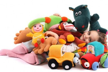 Чим небезпечні дитячі іграшки – пояснення психологів