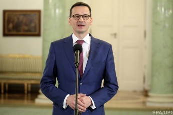 Новий прем'єр міністр Польщі відразу заговорив про «геноцид на Волині» та «українських біженців»