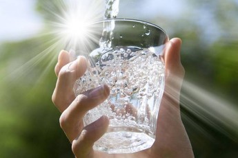 Склянка води зранку корисніша за будь-які вітаміни