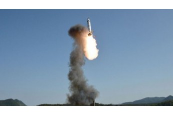 Щось пішло не так: ракета впала на місто після запуску у КНДР