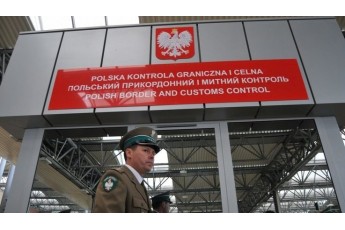 Польща звинуватила українця в організації міграційного каналу до Європи