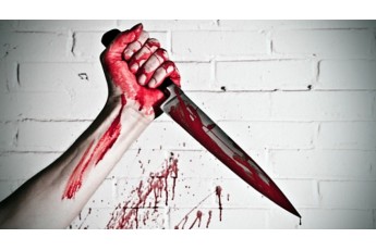 Чоловік наніс жінці 20 ударів ножем та повісився у Маріуполі