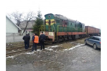 Поїзд наїхав на школяра на Львівщині