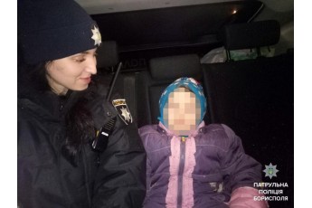 Горе-матір вигнала свого 3-річного сина на мороз у Борисполі