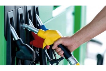 В Україні знизились ціни на бензин